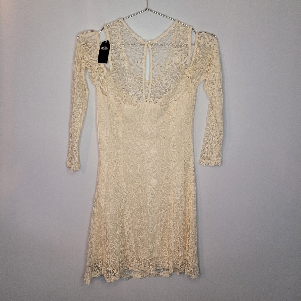 Hollister Cream Lace Overlay Dress – NWT, Size Small - Picture 3 of 7
